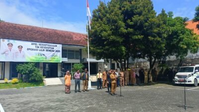 Dinas Kesehatan Kabupaten Mojokerto Gelar Apel Kesiapsiagaan Tim Kesehatan Operasi Lilin Semeru 2025