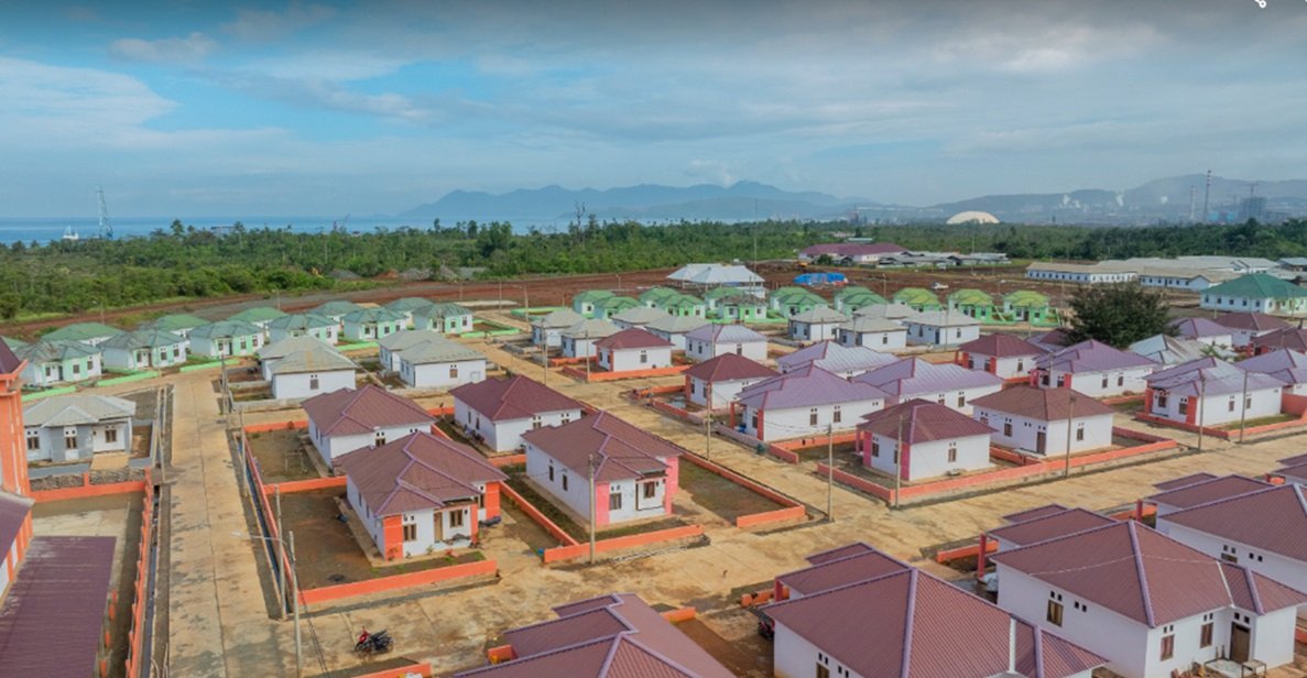 Permukiman Baru Desa Kawasi Hadirkan Akses Air Bersih dan Listrik 24 Jam Menerangi Cahaya Lampu