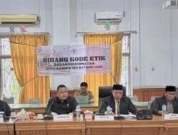 Ketua Bersama Anggota DPRD Batang Hari Hadiri Rapat BK Dalam Agenda Sidang Kode Etik