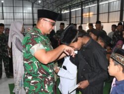 Dandim 0815/Mojokerto dan Ketua Persit Berbagi Kebahagiaan Ramadhan, Santuni 42 Anak Yatim di KDKMP Sumolawang