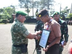 Tanamkan Jiwa Bela Negara Generasi Muda, Dandim 0815/Mojokerto Resmi Tutup Perkemahan KKRI 2026 di Claket