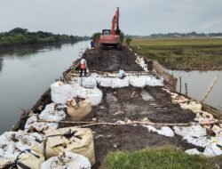 Kabid SDA DPUPR Kabupaten Mojokerto Jelaskan Penyebab Banjir di Desa Jumeneng