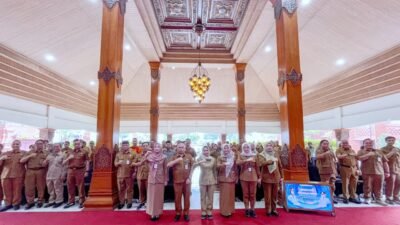 Ning Ita Luncurkan Kanal Informasi Publik, Warga Mojokerto Akses Data Lebih Mudah