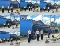 Bermanfaat untuk Masyarakat, Lapas Narkotika Bandar Lampung Gotong Royong Perbaiki Jalan Berlubang Demi Keselamatan Pengguna Jalan