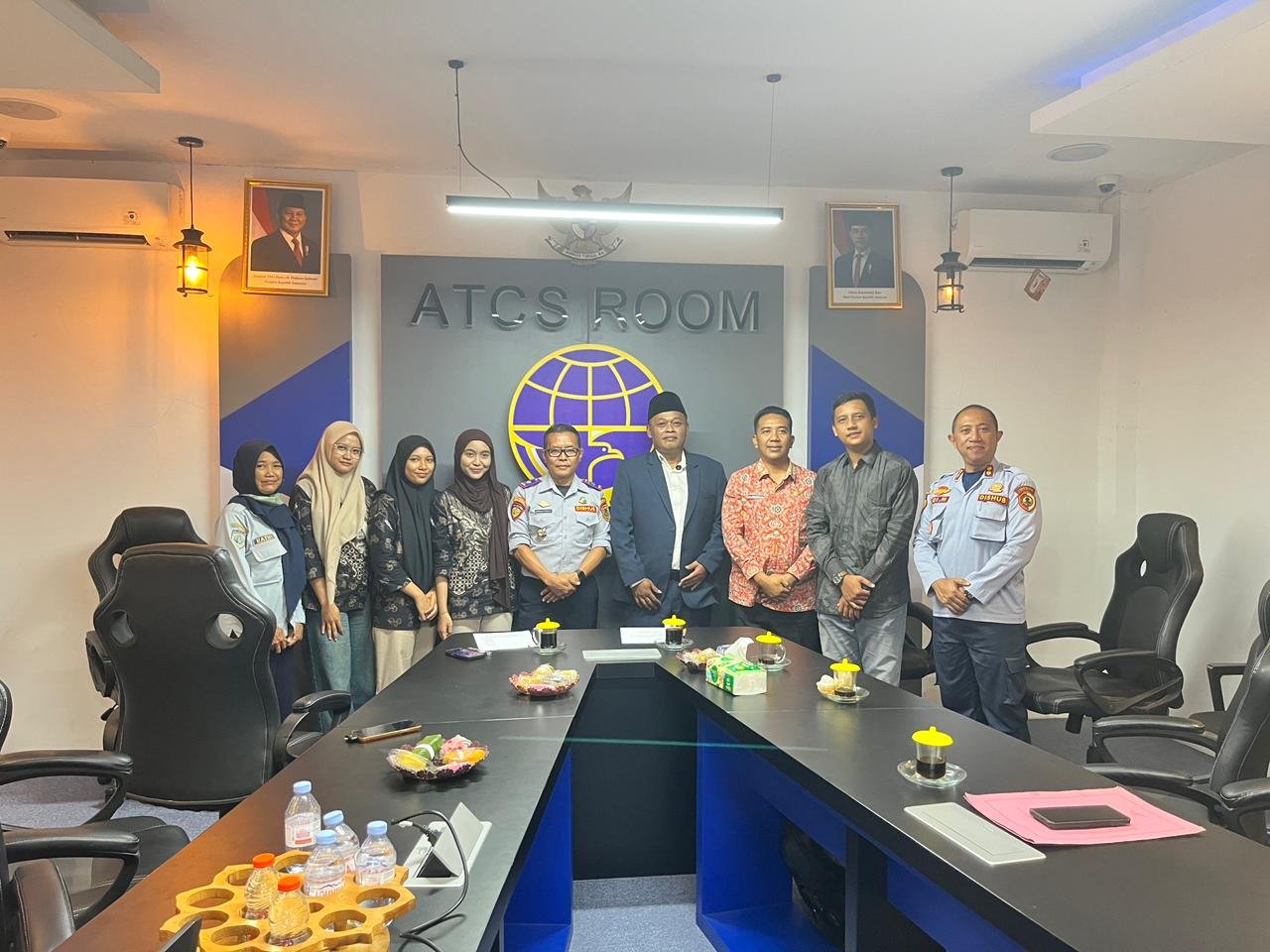 Advokat Hanum dan Kepala DPRKP2 Kabupaten Mojokerto Sepakat Tingkatkan Pelayanan Parkir di Tepi Jalan Umum