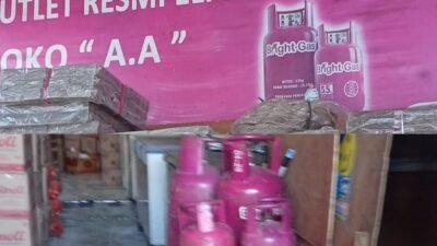 Elpiji Langka Di Halsel Harga Di Agen Capai Rp.400 Ribu Rupiah Per 12 Kg
