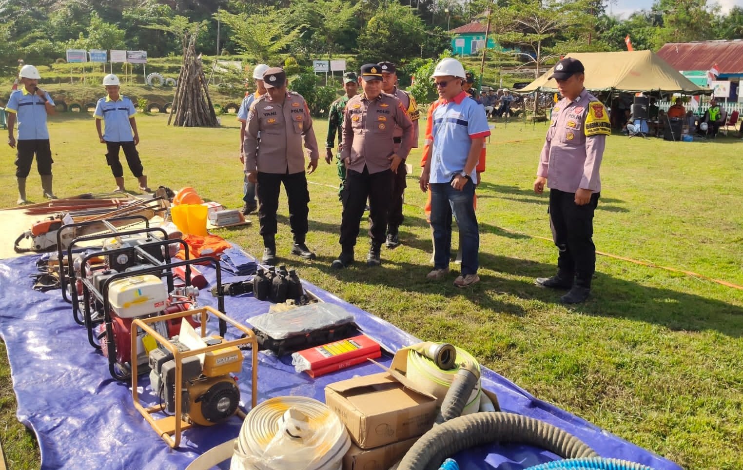 Waka Polsek Tebo Ilir Pimpin Apel Siaga Api! Warga Diminta Stop Bakar Lahan, Ancaman 12 Tahun Penjara Menanti
