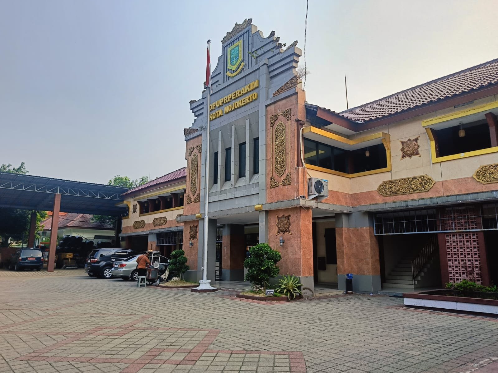 Polemik Penerima Bedah Rumah, Advokat Hanum Curiga Anggaran, Pemkot Mojokerto Tegaskan Sudah Verifikasi Ulang