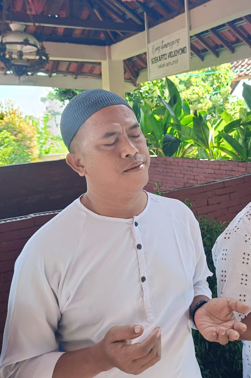 Advokat Hadi Purwanto Apresiasi Khotmil Qur'an ke-24 di Makam Mbah Sentono