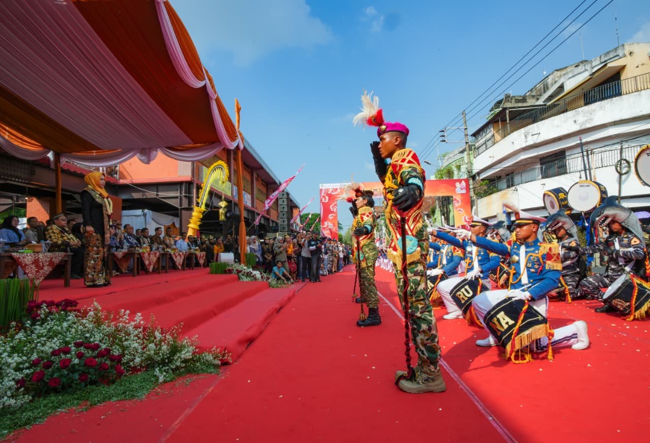 1.080 Peserta Tampilkan "Banjaran Majapahit" di Kirab Budaya Mojo Bangkit