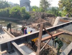 Gelagar Baja Terpasang! Jembatan Garuda Tahap V Bangsal Segera Hubungkan Warga, Progres Tembus 73%