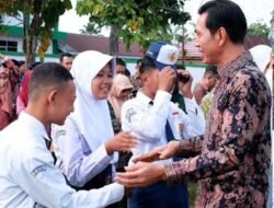 Ribuan Pelajar Padati Alun-Alun, Bupati Fadhil Arief Ajak Wujudkan Batang Hari Ramah Anak di HAN ke-42