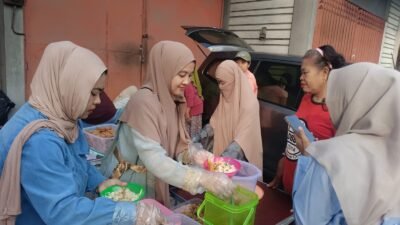 Ruang Berkah Mojokerto Bagikan Makanan Gratis, Bayar Pakai Doa