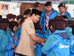 Dilepas Bupati Fadhil Arief, 100 Pramuka Batang Hari Berangkat ke Jambore Nasional Cibubur