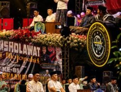 Ribuan Warga Ngoro Tumpah Ruah, Pemkab Mojokerto Gelar “Jogo Bumi Mojopahit” Sambut Maulid dan HUT RI ke-81