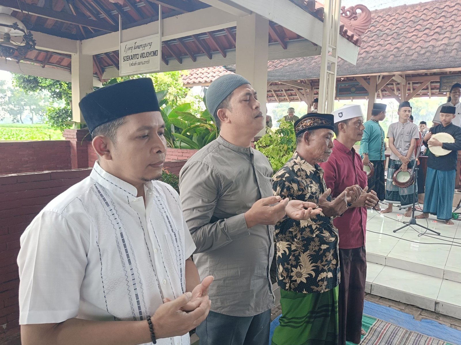 Khotmil Qur'an ke-27, Petuah Ini Mengingatkan Warga Kedunglengkong Soal Akhirat