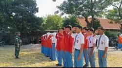 Bukan Guru, Sosok Babinsa Ini yang Bikin Siswa SMAN 1 Gondang Mojokerto Berbaris Rapi