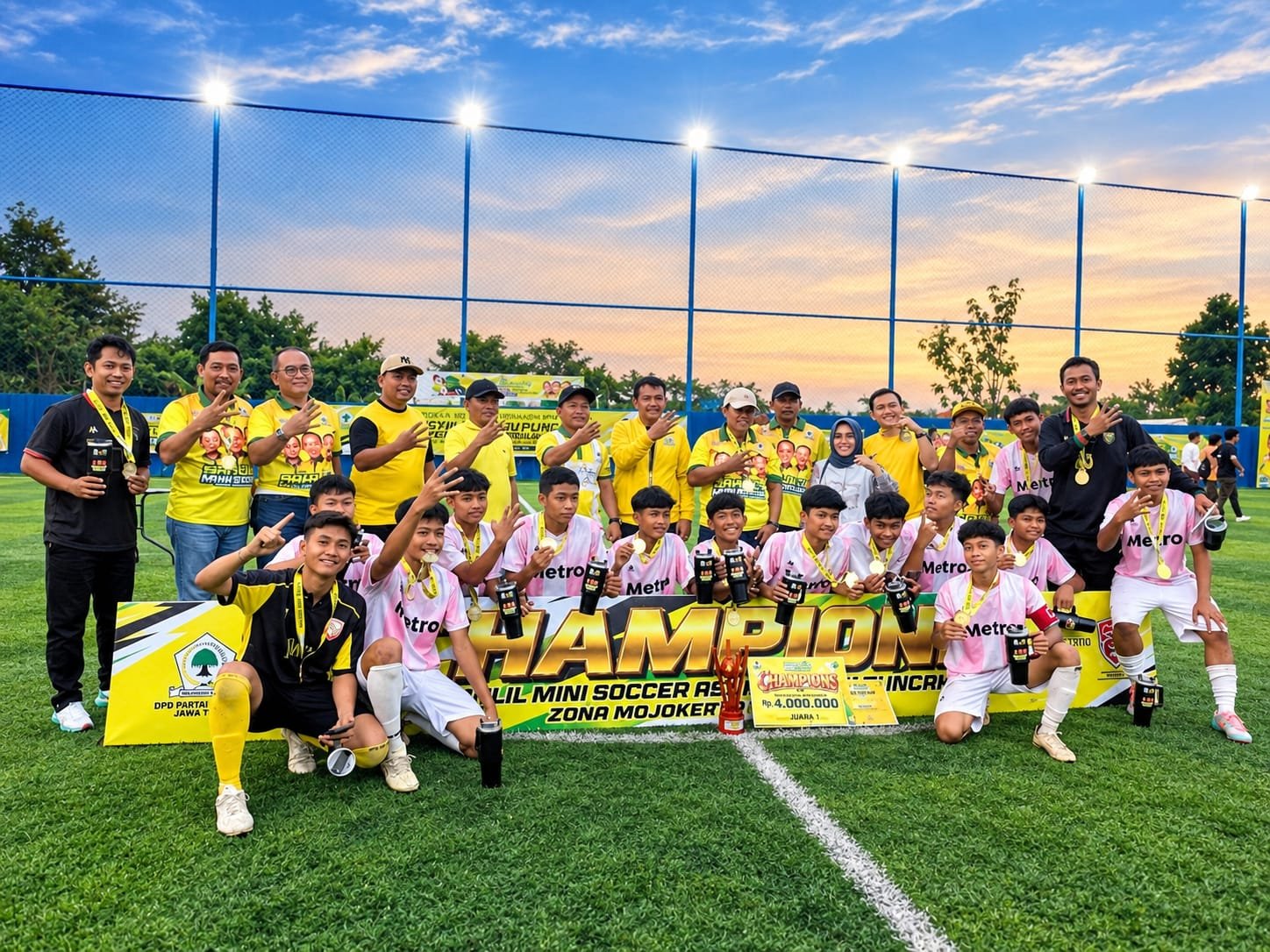 SMAN 1 Ngoro Jombang Juara Zona 6 Turnamen Bahlil Mini Soccer