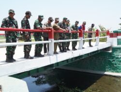 Pastikan Aman Dilalui Warga, Tim Itjenad Cek 6 Jembatan Merah Putih di Mojokerto