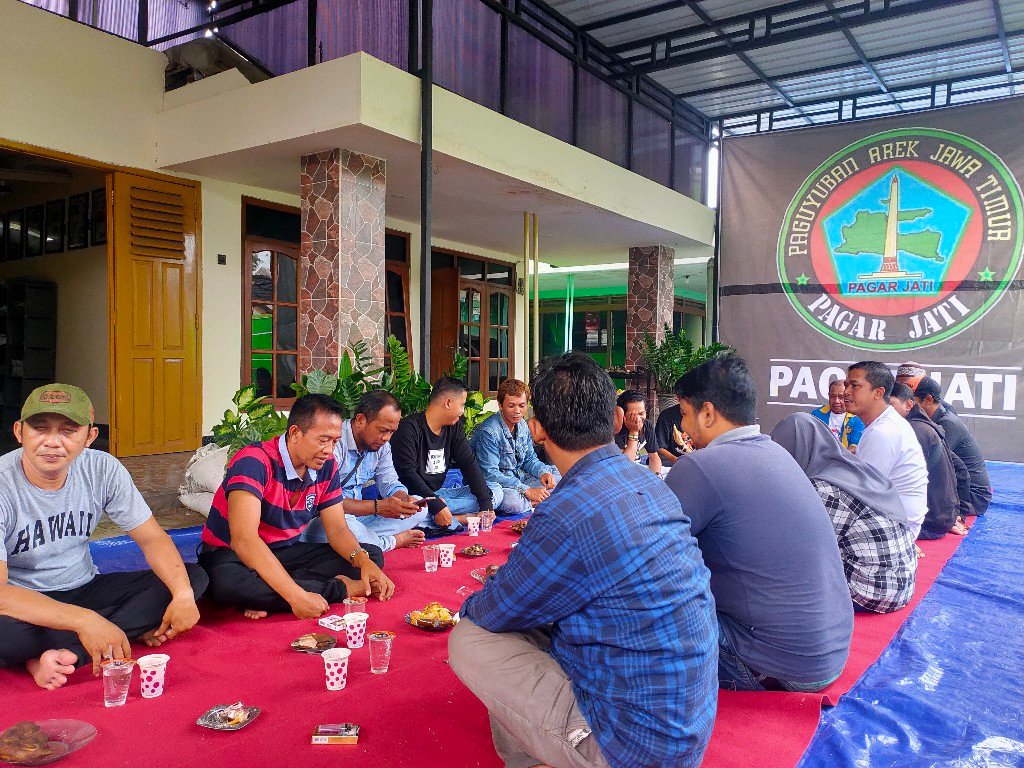 Pagar Jati DPW Jatim Berbagi Seribu Al Quran