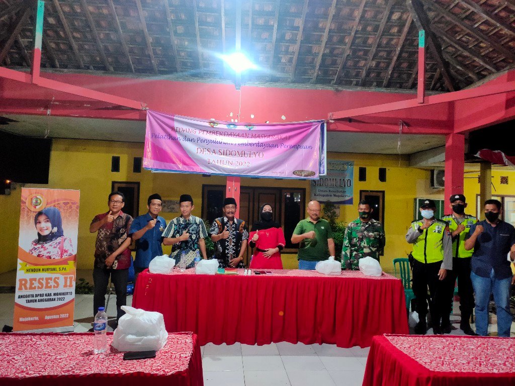 DPRD Mojokerto Hendun Nuryani Perjuangkan Warga Desa Sidomulyo agar Dapat PTSL