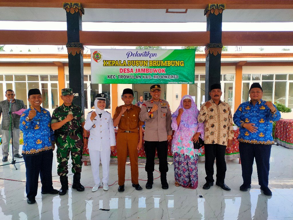 Kepala Desa Jambuwok Lantik Kepala Dusun Brumbung