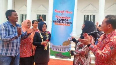Peresmian Kantor Kepala Desa Brangkal Berlangsung Meriah