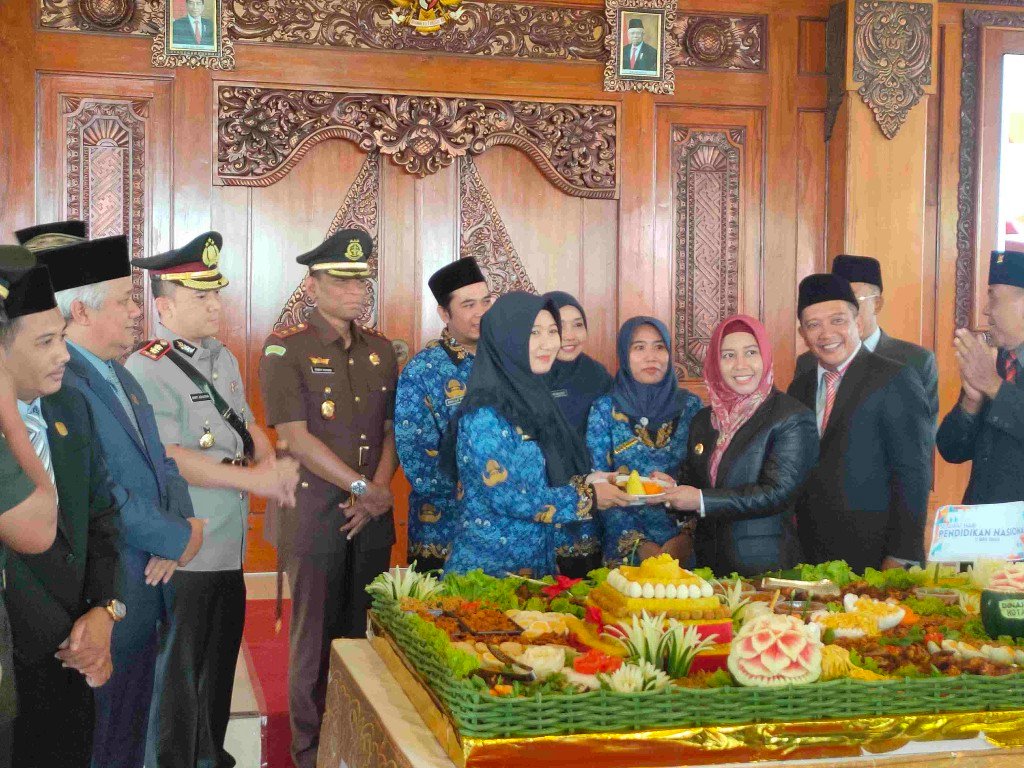 Pemkot Mojokerto Peringati Hardiknas 2023