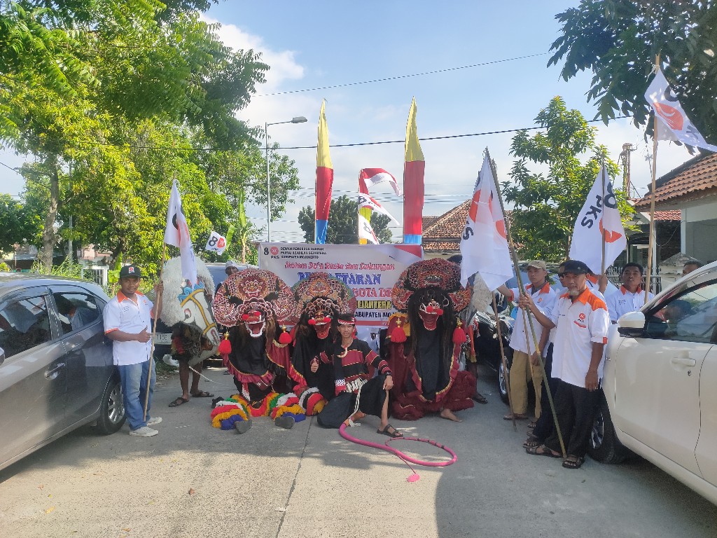 Daftarkan 50 Bacaleg, Ketua PKS Kabupaten Mojokerto Tegaskan PKS Bukan Anti Budaya