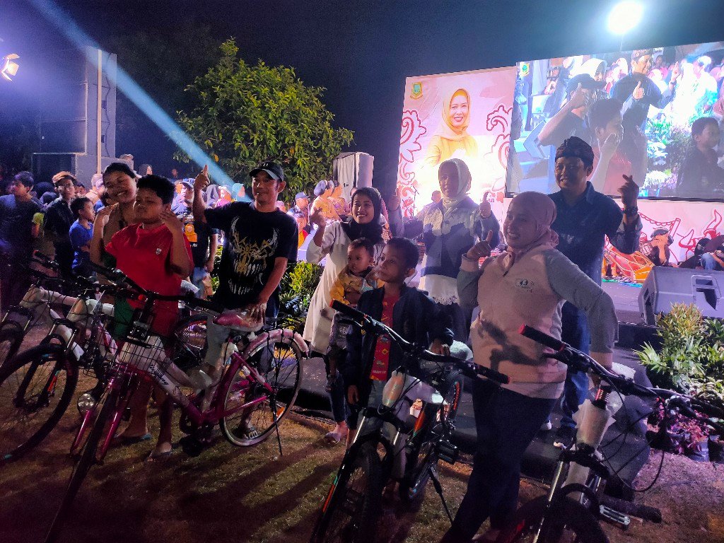 Tasya Rosmala dan Ning Ita Meriahkan Pertura Kota Mojokerto