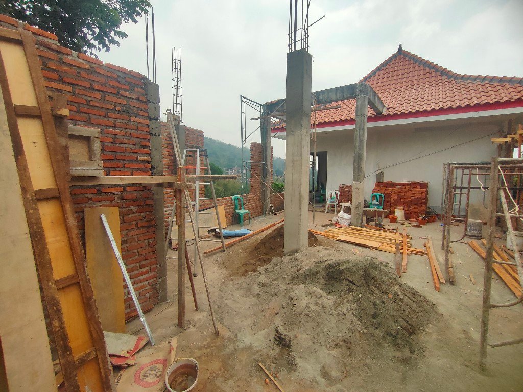 Dapat BK Rp 400 Juta, Kantor Desa Begaganlimo Dibangun