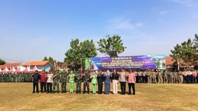 Penutupan TMMD Desa Bandung, Danrem 082/CPYJ Berikan Apresiasi