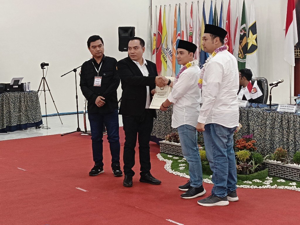 Pilkada Mojokerto 2024, Mubarok Resmi Mendaftar ke KPU dan Sampaikan Visi Misi