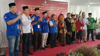 Daftar ke KPU, Ning Ita-Cak Sandi Janjikan Tuntaskan Program Berkelanjutan