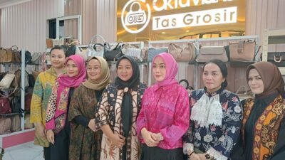 Ketua Persit KCK Daerah V/Brawijaya Kunjungi Oktaviana Tas Grosir, Tekankan Pentingya Kreativitas