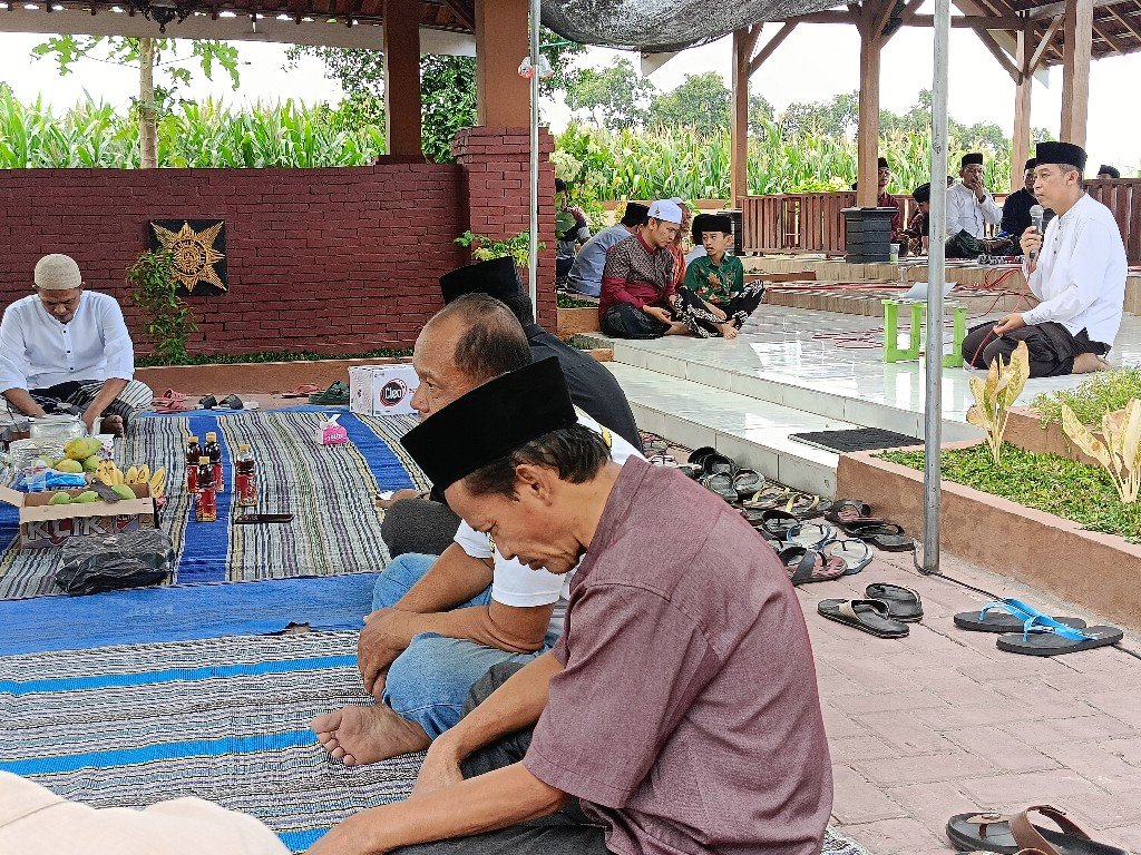 Ngaji Bareng, Gus Hadi Purwanto Doakan Iptu Umam Terus Bawa Nilai Kebaikan