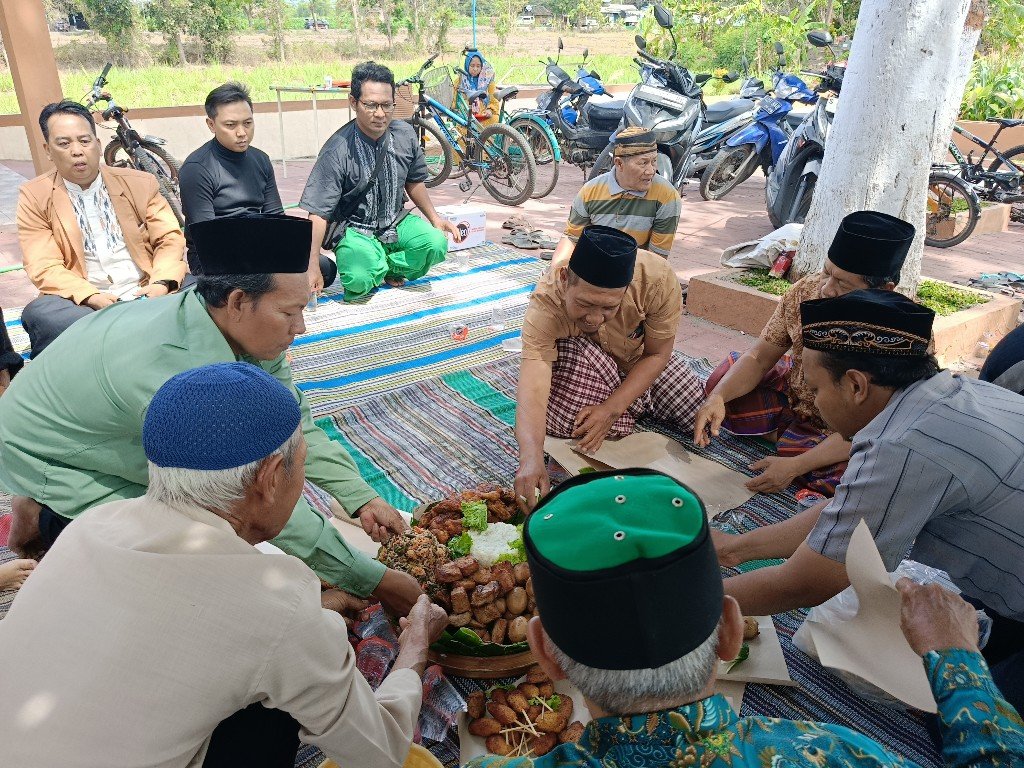Ngaji Bareng, Gus Hadi Purwanto Doakan Iptu Umam Terus Bawa Nilai Kebaikan