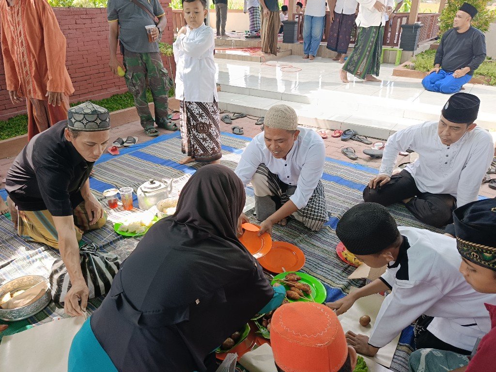 Ngaji Bareng, Gus Hadi Purwanto Doakan Iptu Umam Terus Bawa Nilai Kebaikan