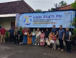 Peringati Hari Bakti PU Ke-79, DPUPR Kabupaten Mojokerto Berikan Tali Asih