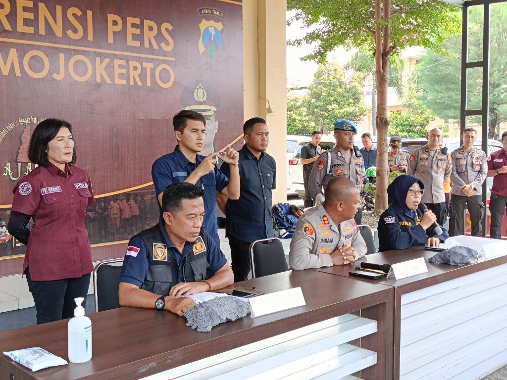 Polres Mojokerto Sampaikan Hasil Penyelidikan Kejadian Ledakan di Desa Sumolawang