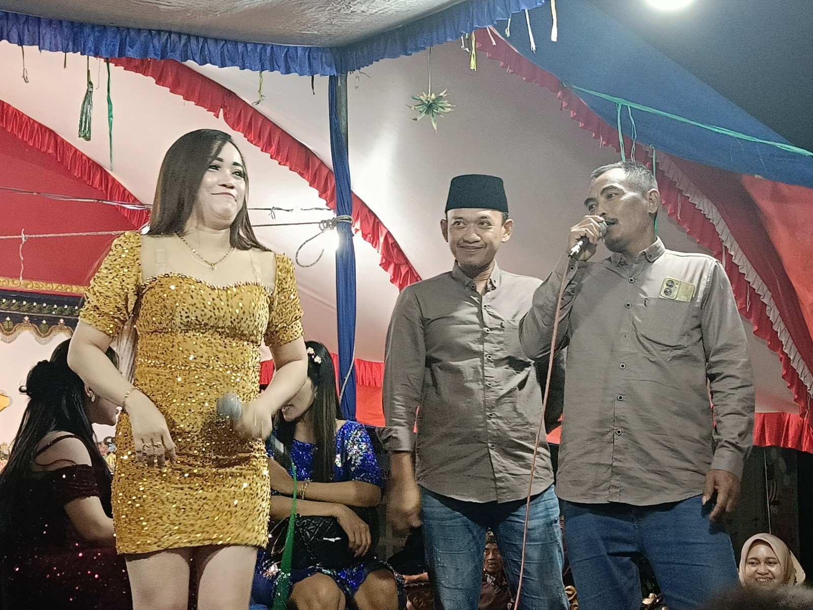 Pemdes Sumberjati Gelar Wayang Ki Dalang Sutrisno dan Campursari Mulya Laras