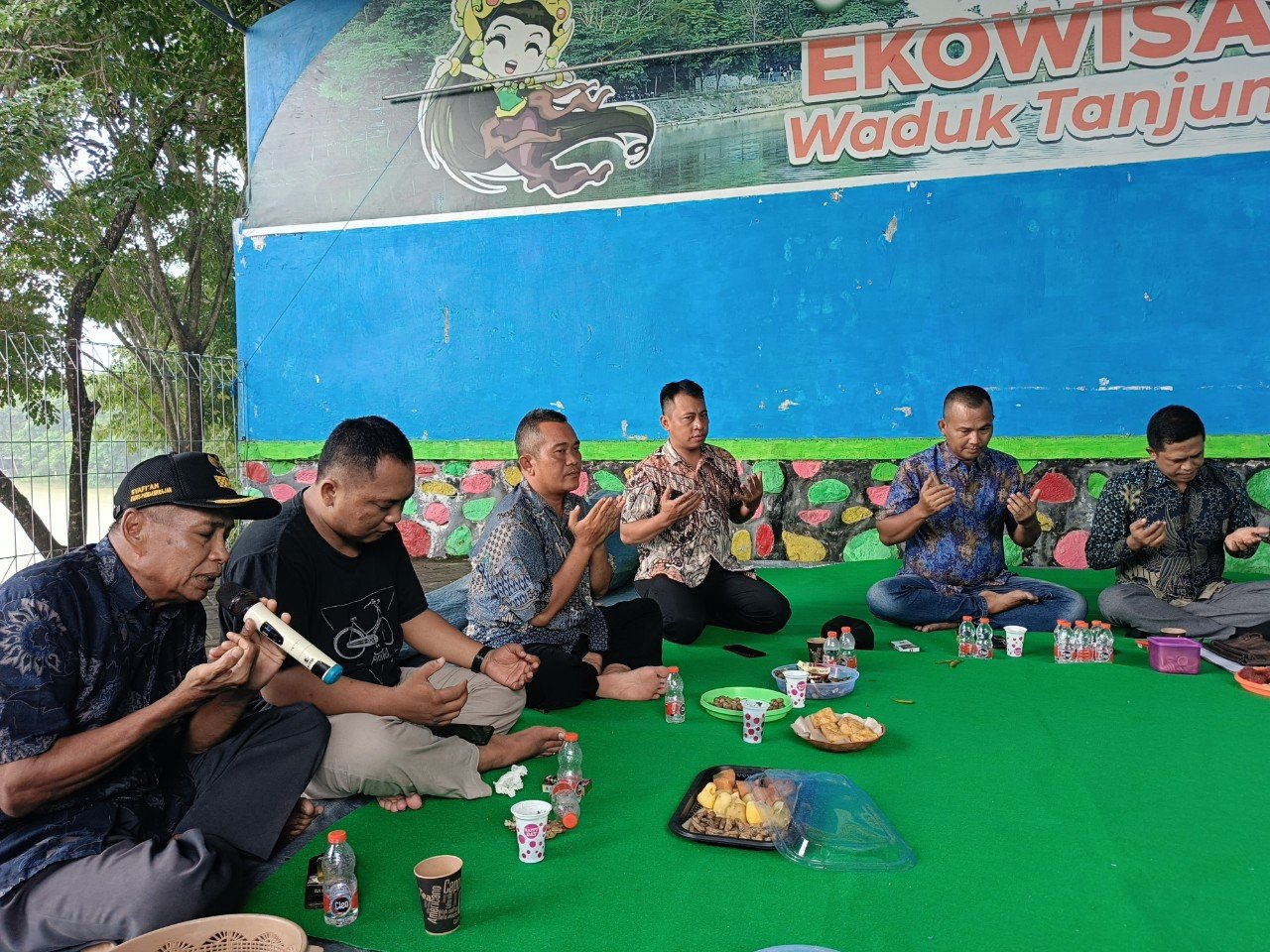 Hadi Purwanto Diskusi Kerakyatan dengan Kepala Desa se-Kecamatan Kemlagi