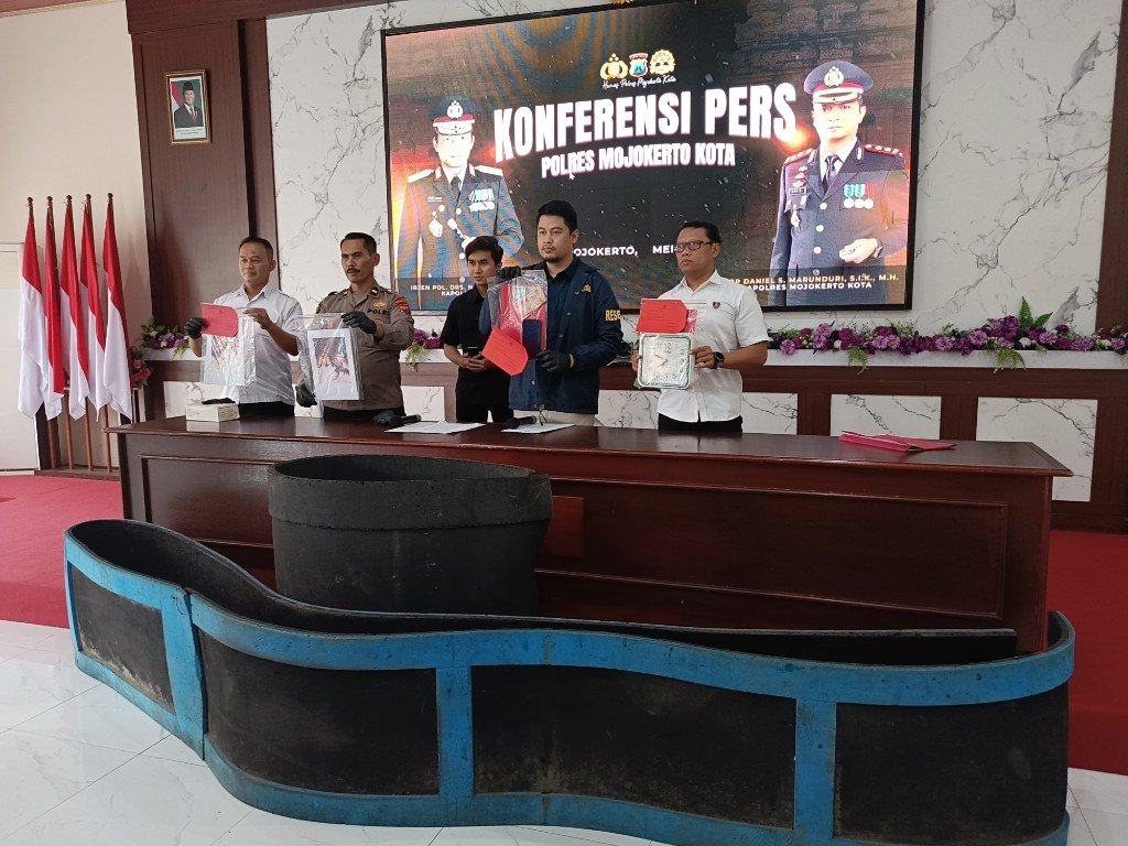 Sabung Ayam di Perning dan Gunung Gedangan, 5 Tersangka Ditahan