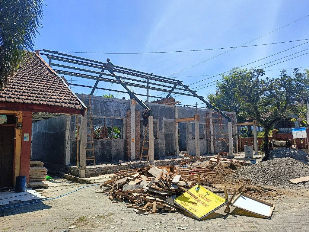 Dispendik Kabupaten Mojokerto Belanja Jasa Kontruksi Pembangunan Ruang Kelas SDN Kembangbelor