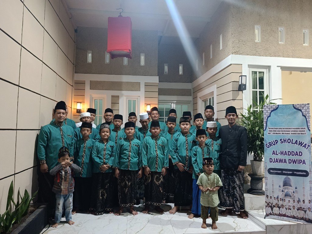 Tetap Istiqomah, Direktur LBH Djawa Dwipa Gelar Selawatan dan Doa Bersama yang ke-16