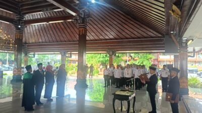 Bupati Mojokerto Lantik Kepala DPUPR, Kadispendik, dan Kadisperka