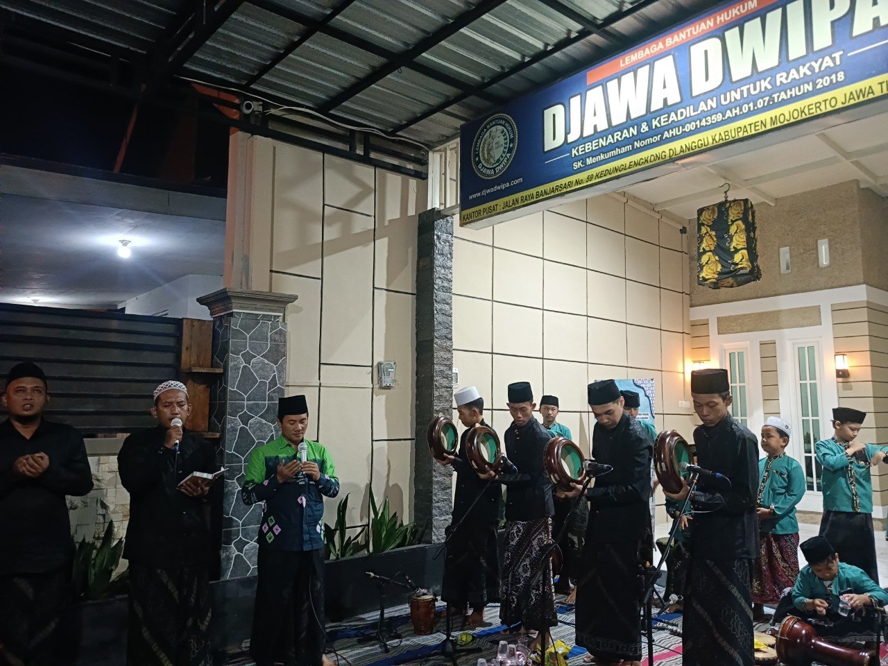 Rutinan Selawatan yang Ke-19, Direktur LBH Djawa Dwipa dan LKH Barracuda Jelaskan Investasi Terbaik untuk Generasi Penerus