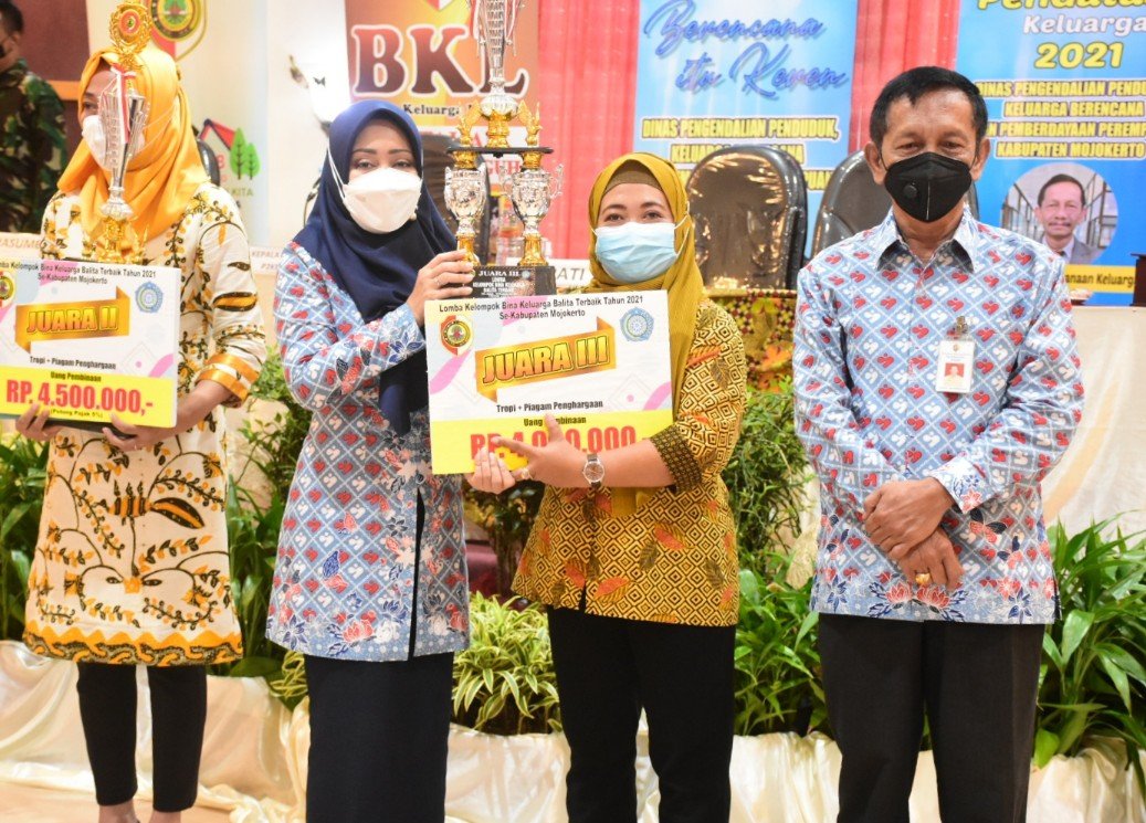 Peringati HKN Ke-28, Bupati Ikfina: Keluarga Keren Cegah Stunting