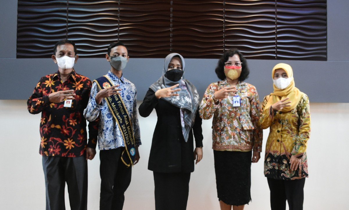 Pemkab Mojokerto Kembali Raih Penghargaan Kabupaten Layak Anak Kategori Madya