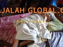 Giat Jumat Berkah SekCam Tulangan Dan PemDes Kemantren Kecamatan Tulangan Beri Bantuan Sembako Dan Uang Tunai